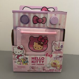Cookeez Makery Hello Kitty Friends Oven Scented Interactive Plush Trending Gift